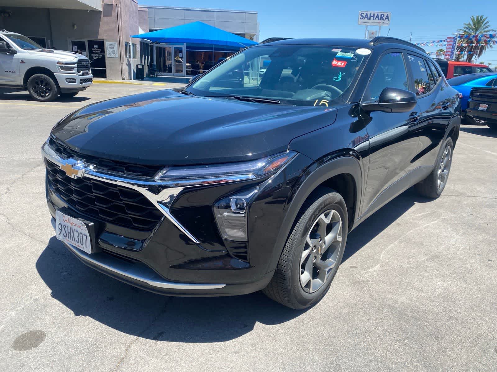 2025 Chevrolet Trax LT's photo