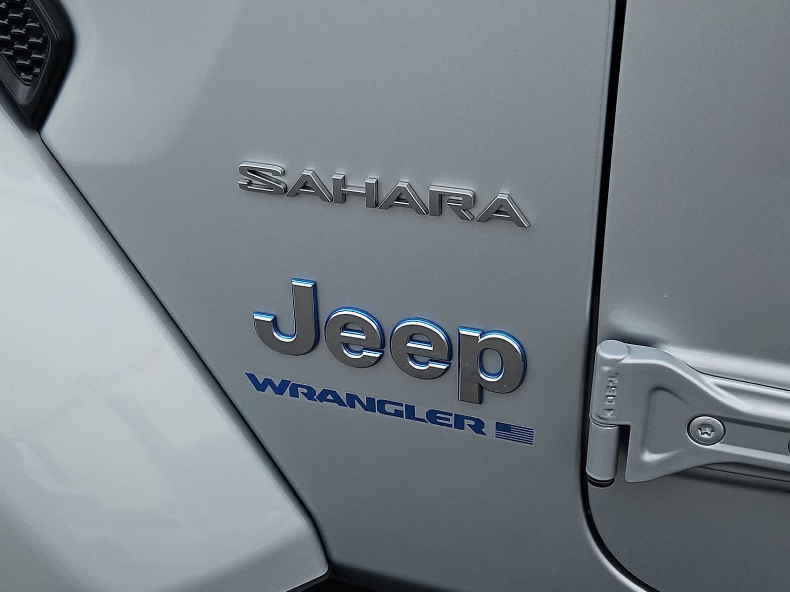 Thumbnail: 2023 Jeep Wrangler - 12