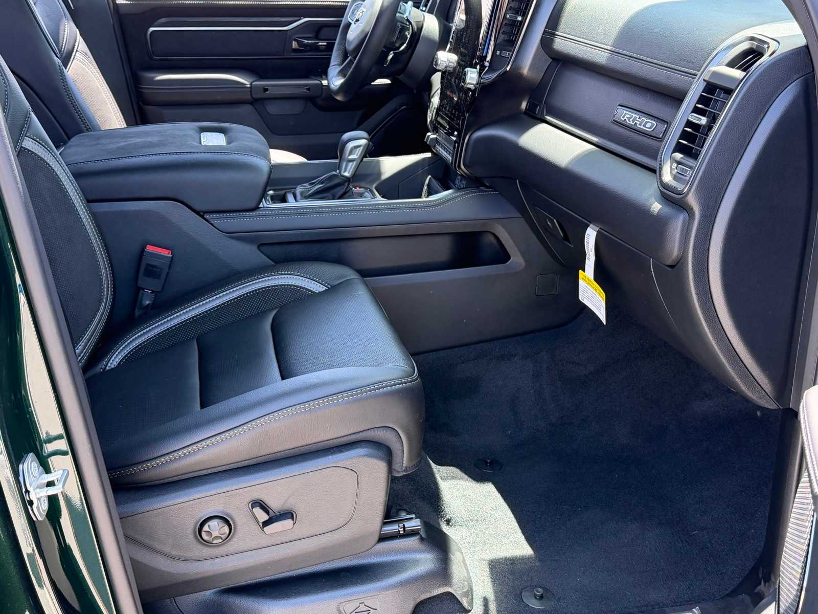 Thumbnail: 2026 RAM 1500 - 29