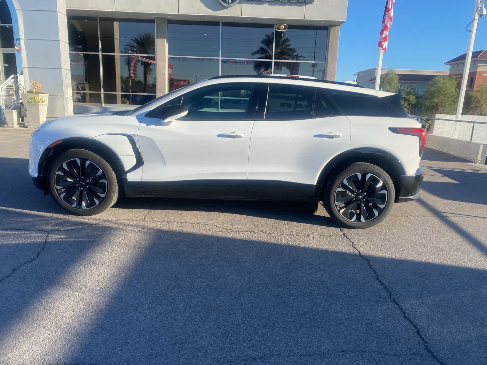 Thumbnail: 2024 Chevrolet Blazer EV - 9