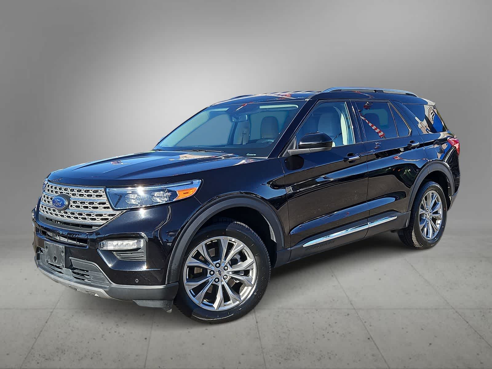 2024 Ford Explorer Limited's photo