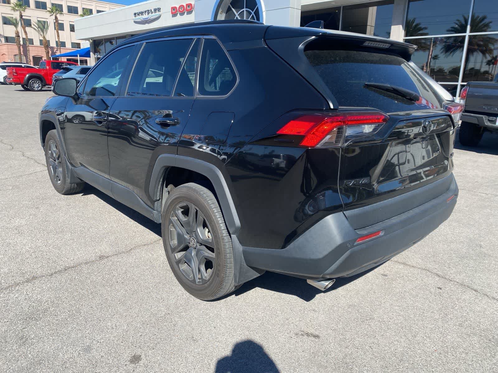 Thumbnail: 2024 Toyota RAV4 - 9