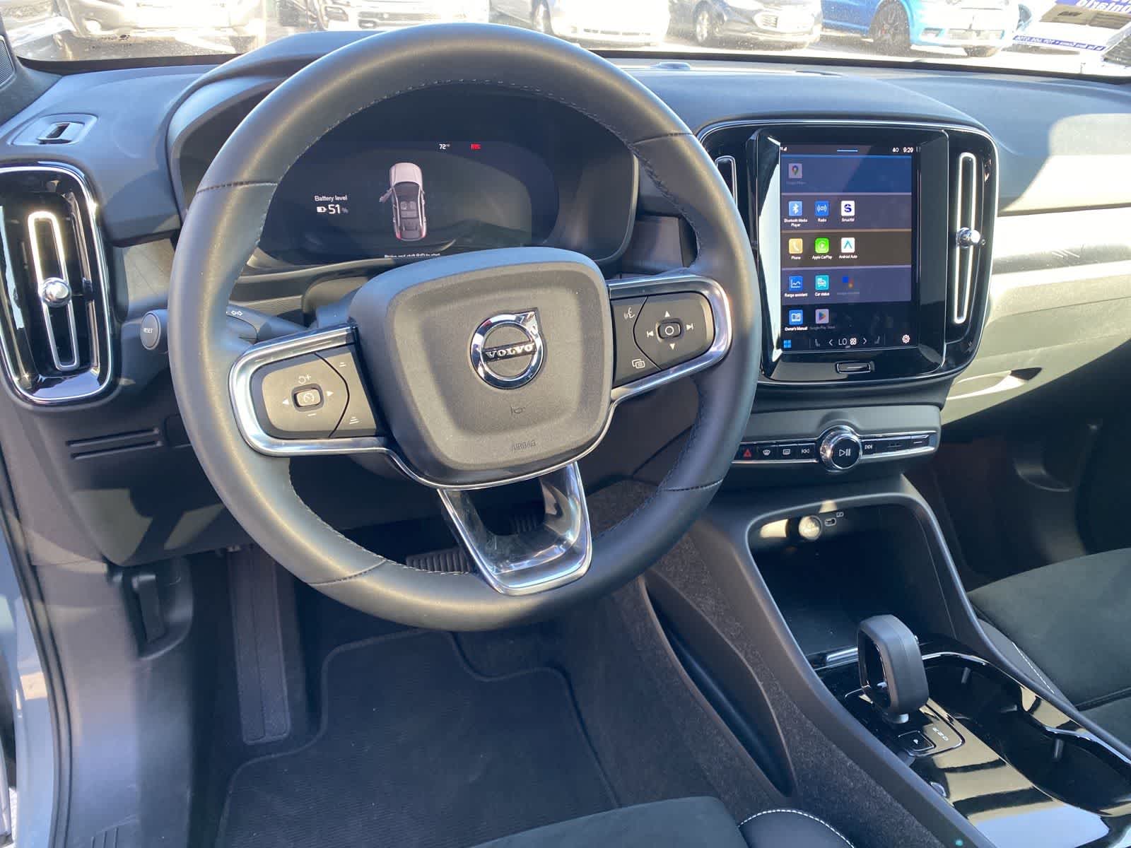 Thumbnail: 2023 Volvo C40 - 11