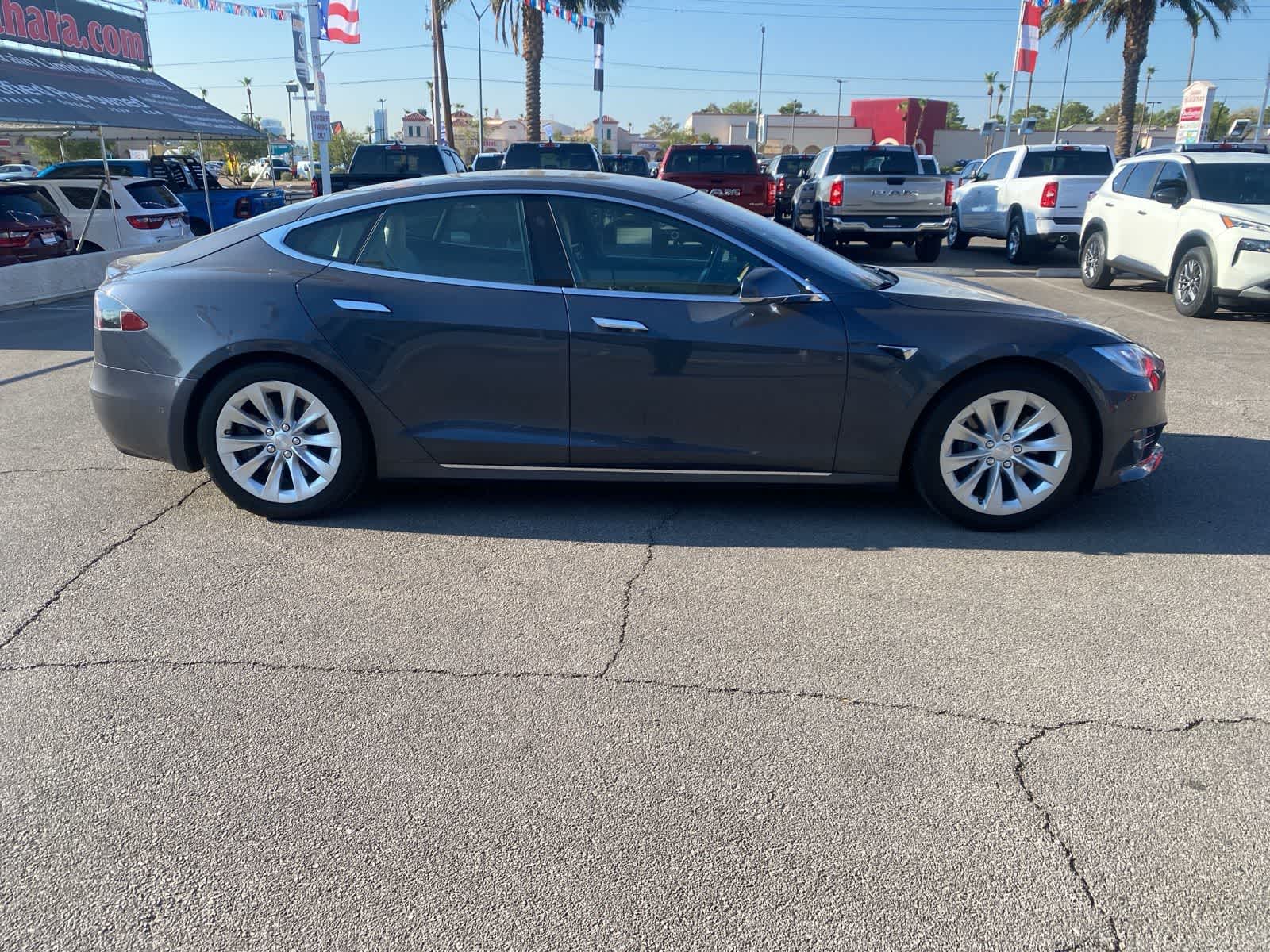 Thumbnail: 2019 Tesla Model S - 5