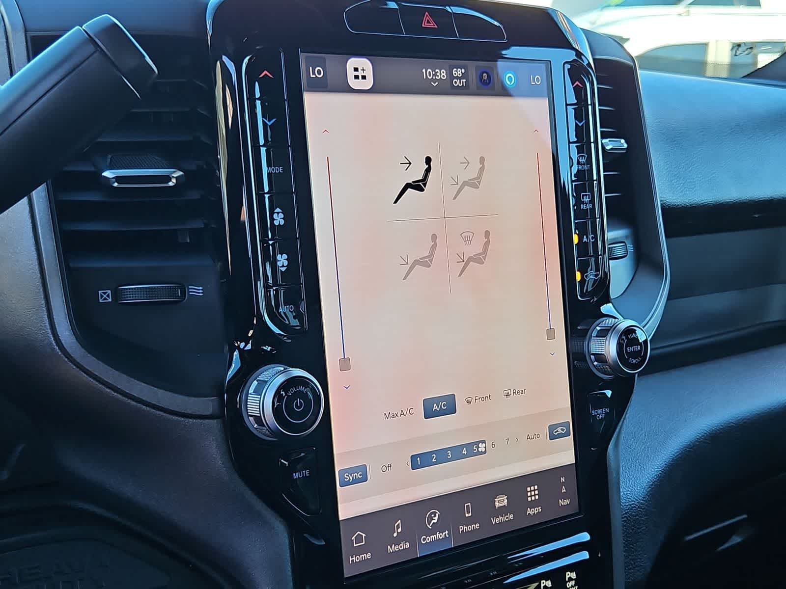 Thumbnail: 2026 RAM 3500 - 27