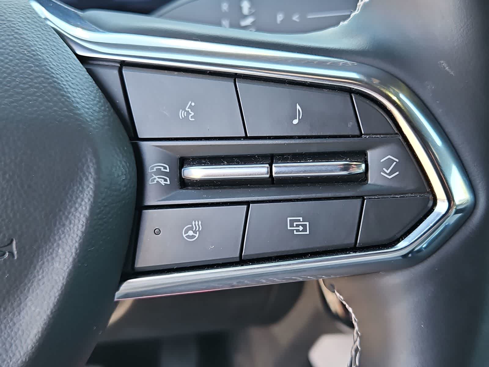 Thumbnail: 2025 Chevrolet Equinox - 24