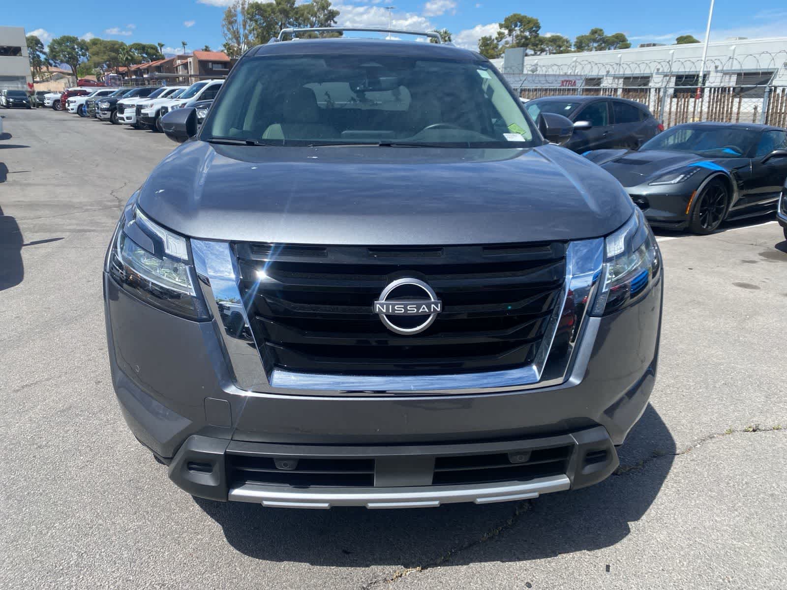 Thumbnail: 2024 Nissan Pathfinder - 2