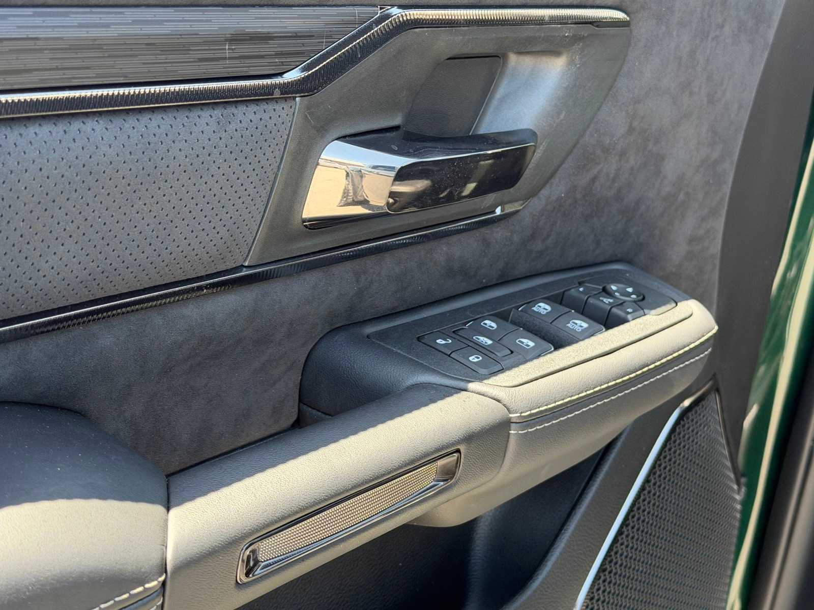 Thumbnail: 2026 RAM 1500 - 14