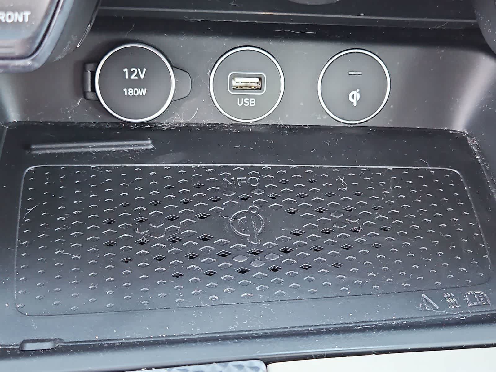 Thumbnail: 2023 Genesis G70 - 29