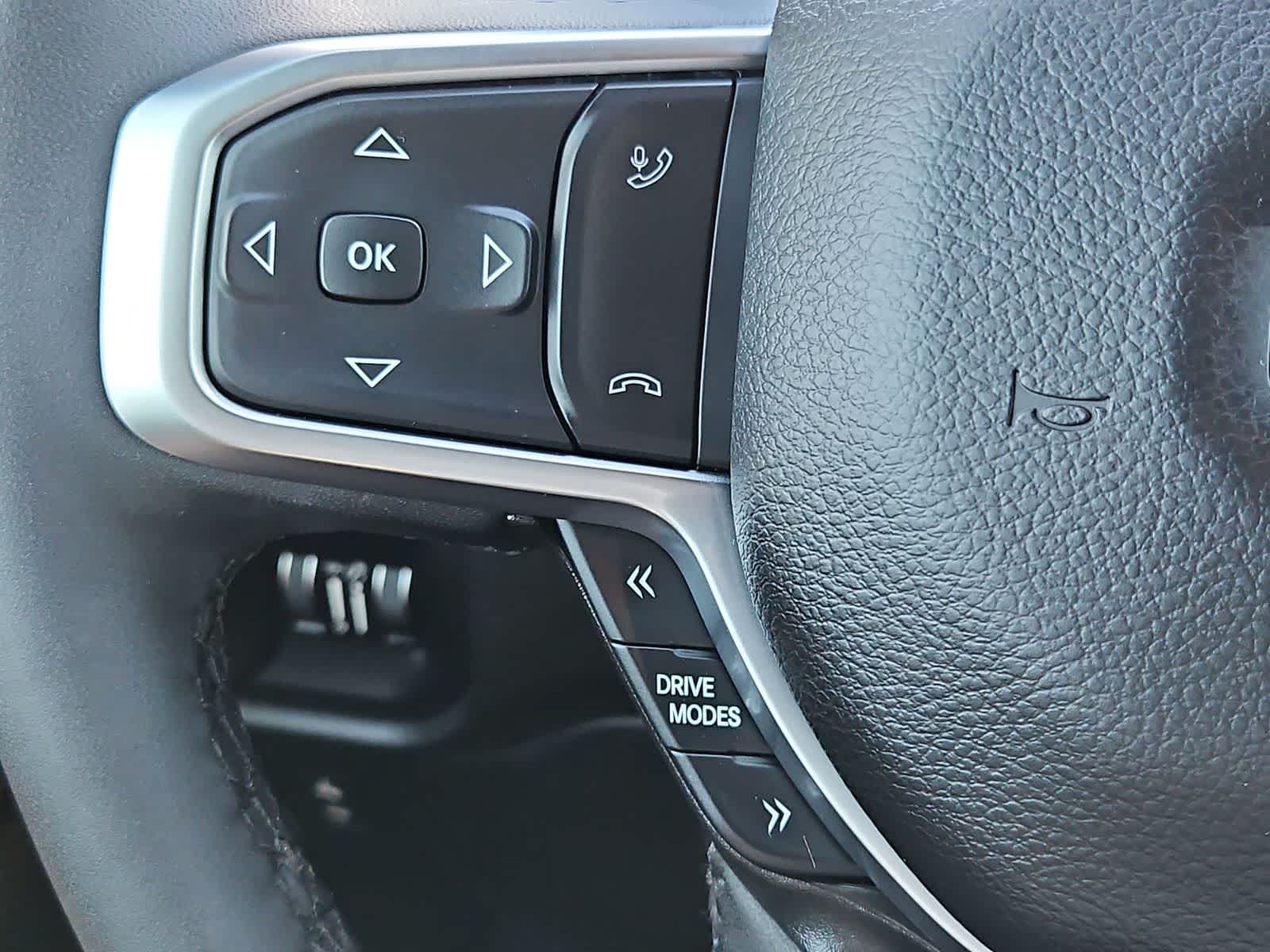 Thumbnail: 2025 RAM 1500 - 25