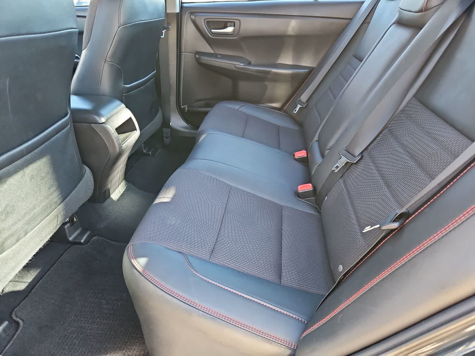 Thumbnail: 2017 Toyota Camry - 21