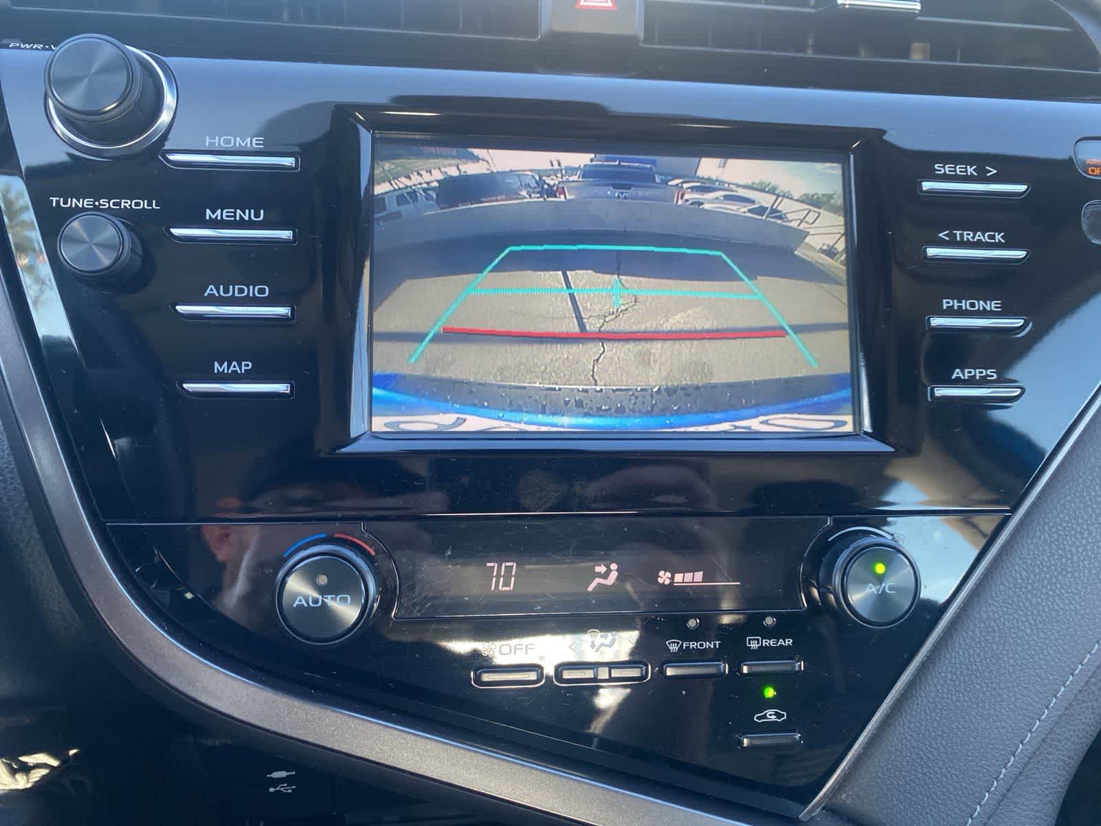 Thumbnail: 2019 Toyota Camry - 15
