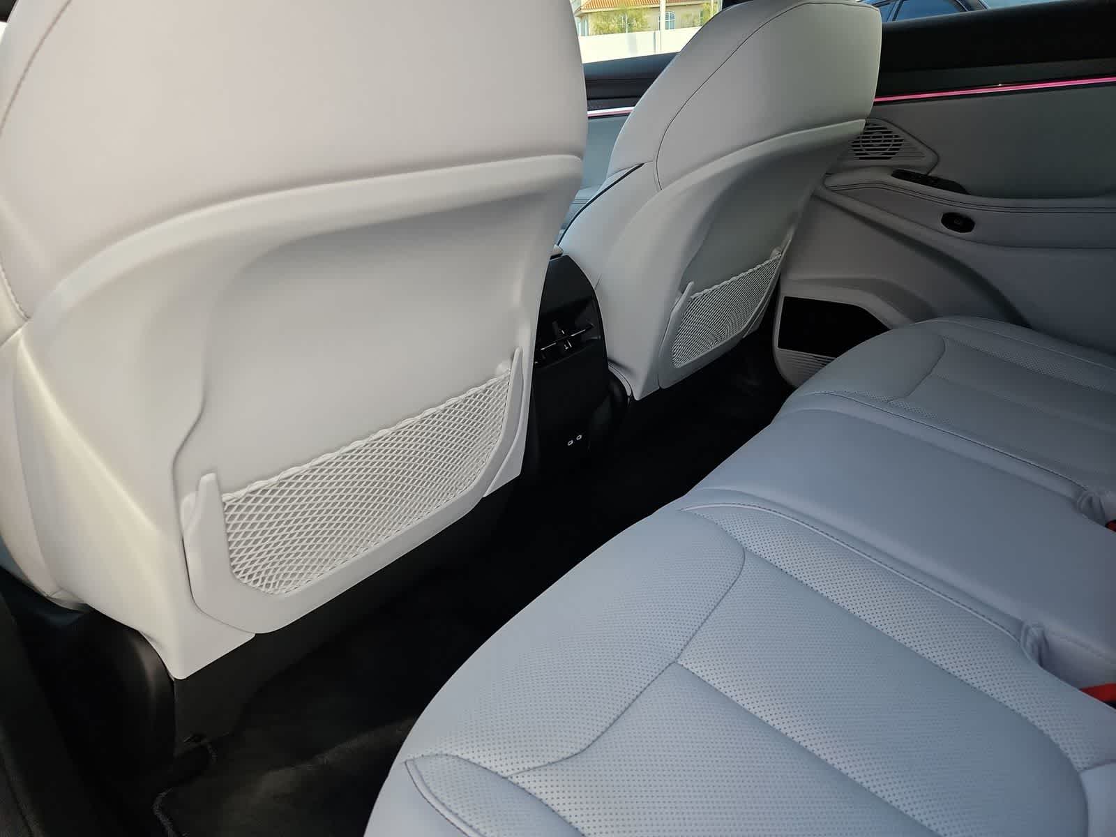 Thumbnail: 2025 Jeep Wagoneer S - 18