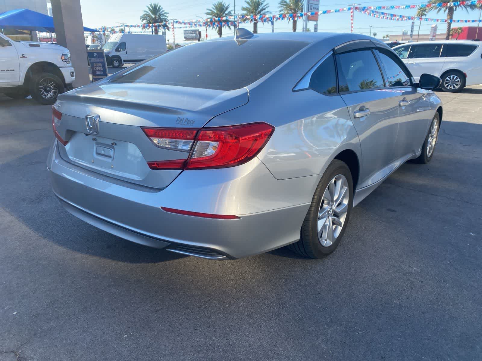 Thumbnail: 2019 Honda Accord - 6