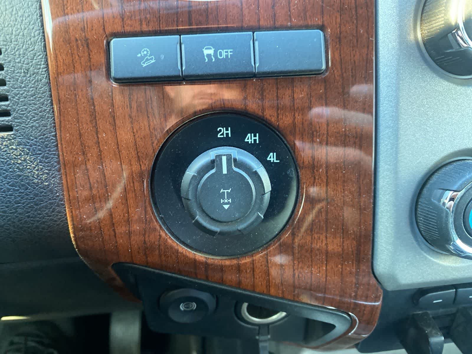 Thumbnail: 2016 Ford Econoline - 17