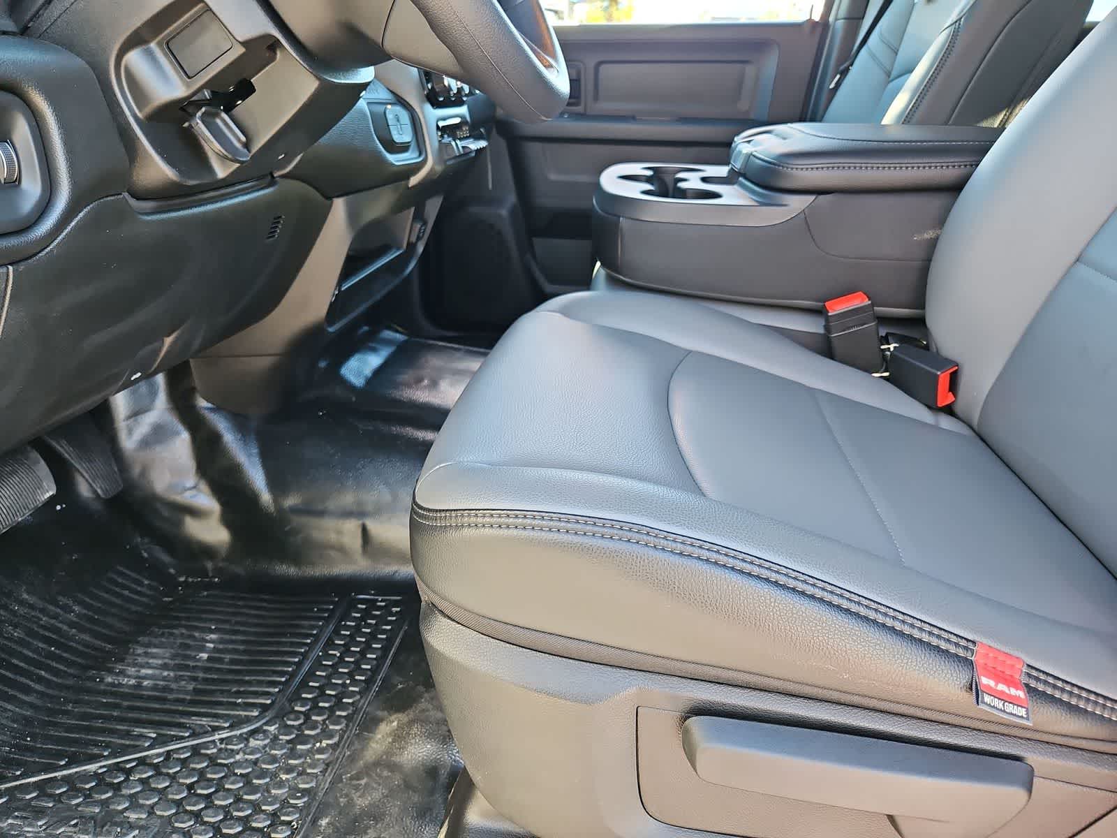 Thumbnail: 2026 RAM 3500 - 17