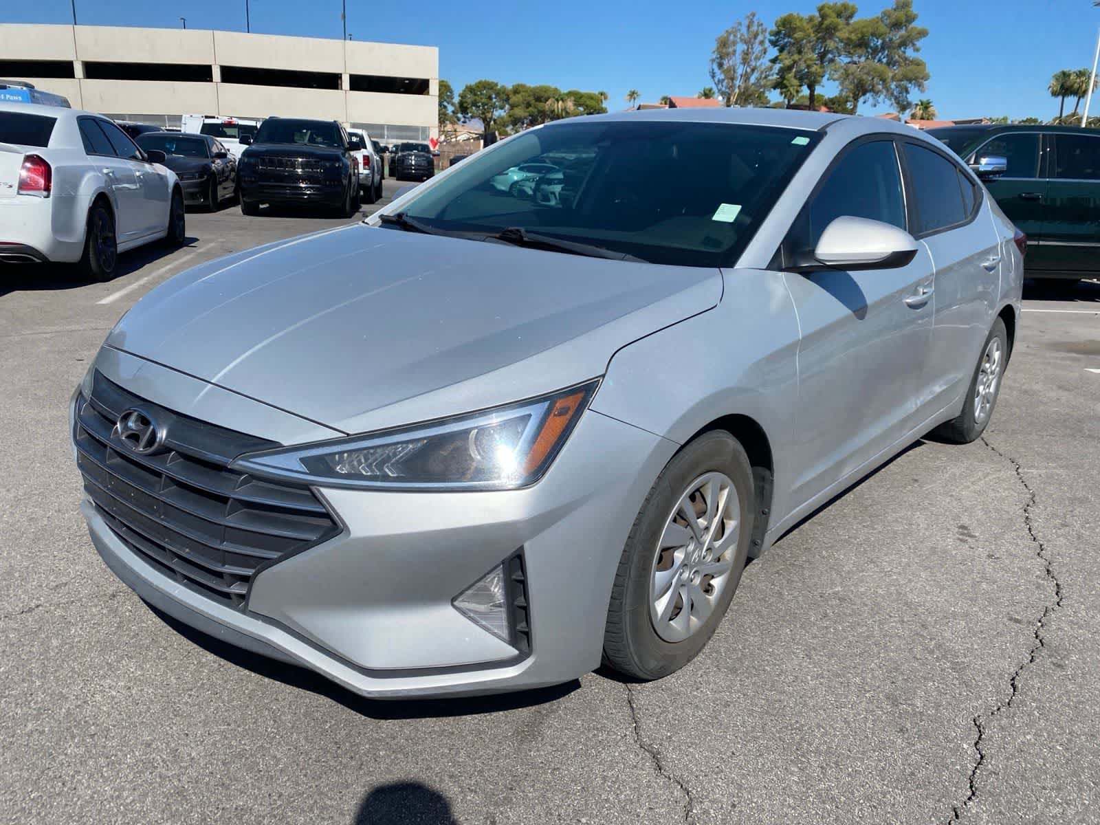 Thumbnail: 2020 Hyundai Elantra - 1