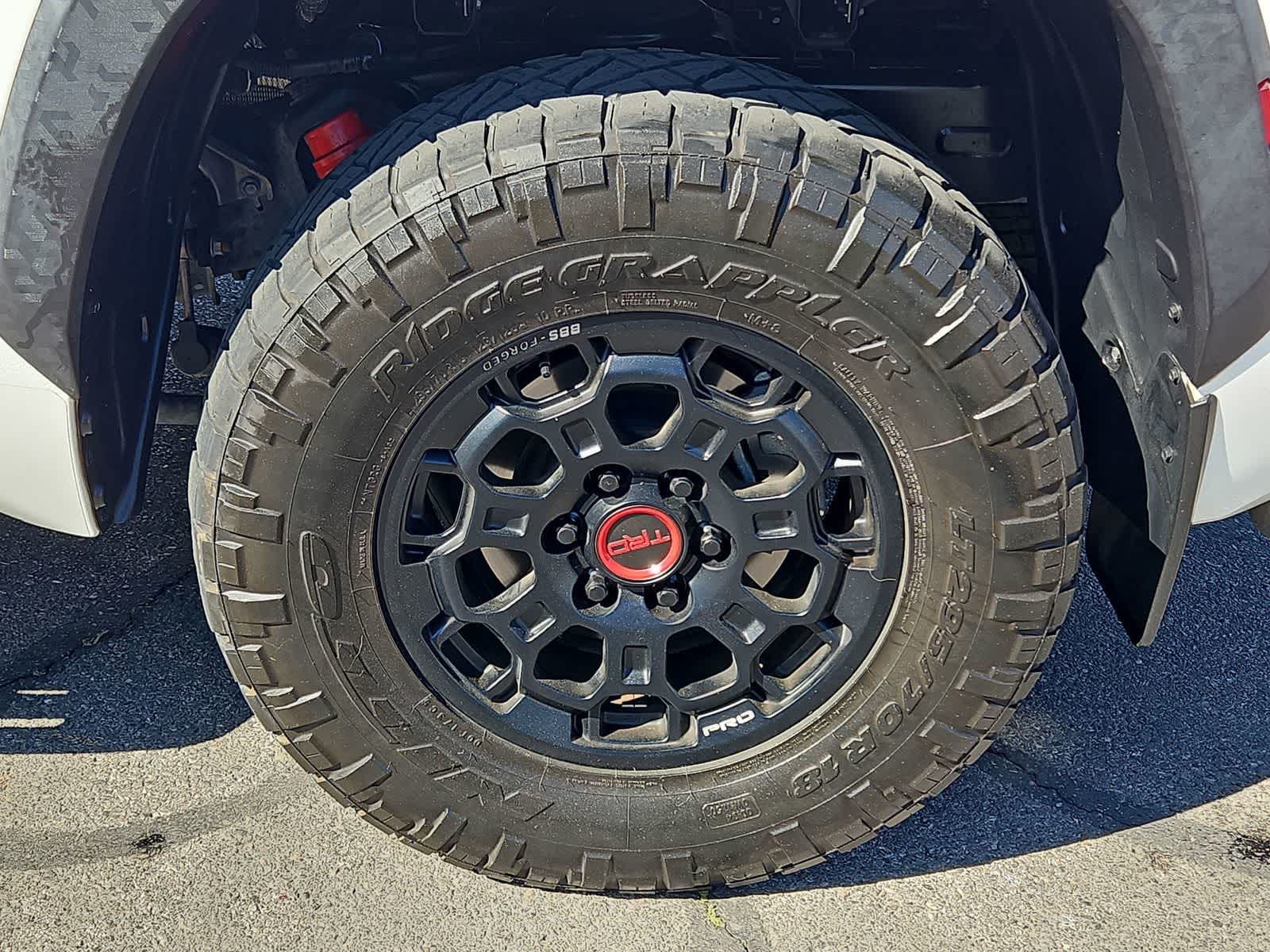 Thumbnail: 2022 Toyota Tundra - 14