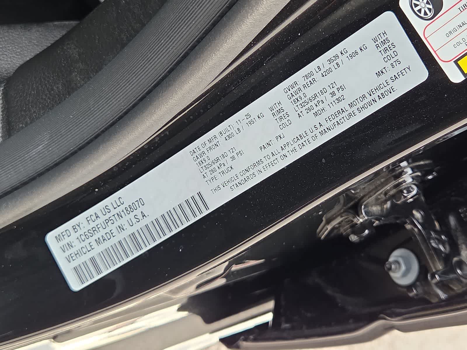 Thumbnail: 2026 RAM 1500 - 38