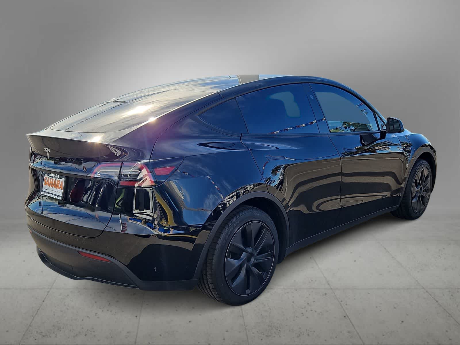 Thumbnail: 2025 Tesla Model Y - 9