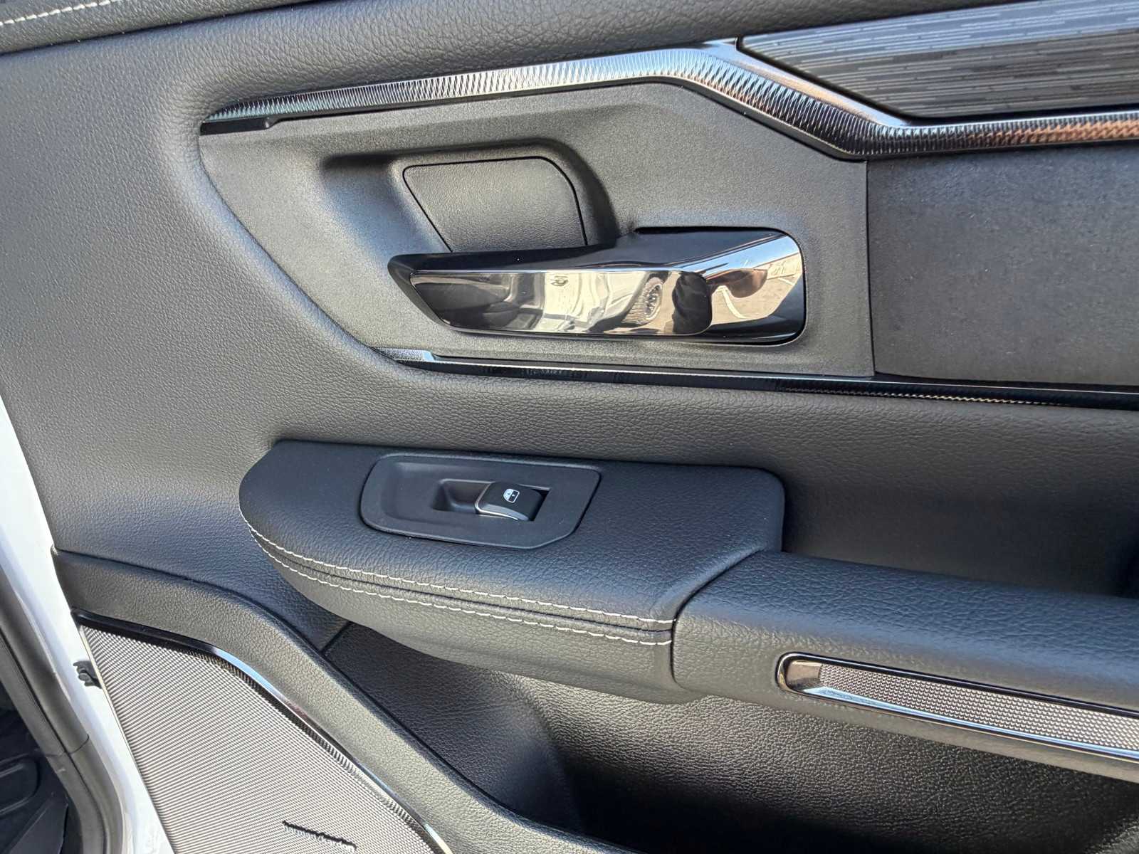 Thumbnail: 2026 RAM 1500 - 26