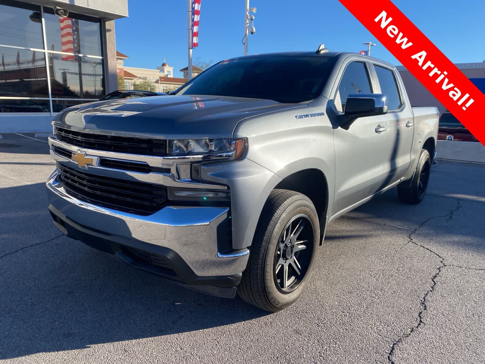 Thumbnail: 2020 Chevrolet Silverado 1500 - 1
