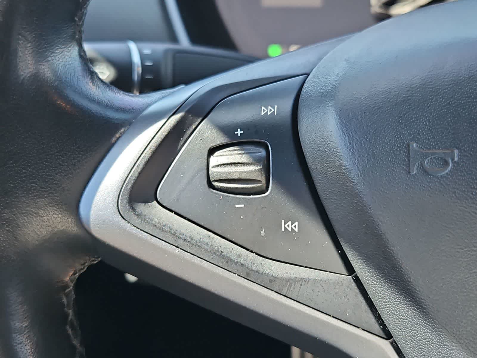 Thumbnail: 2019 Tesla Model S - 23