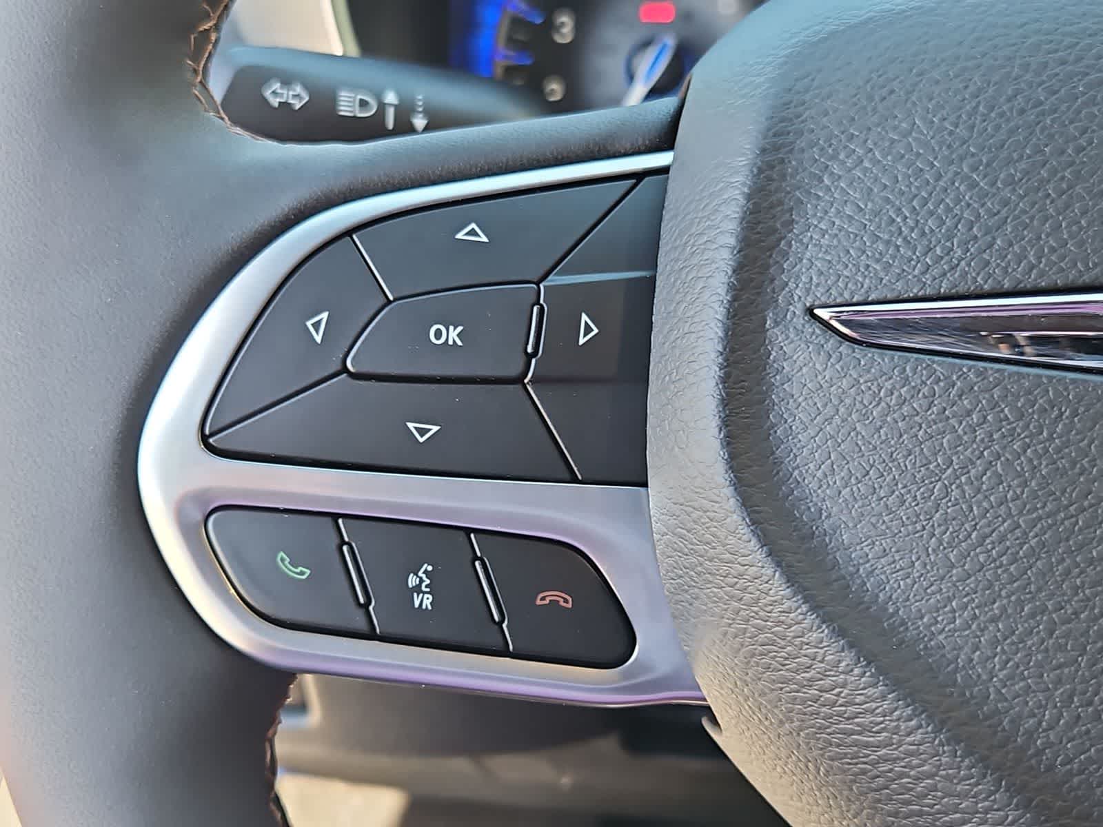 Thumbnail: 2026 Chrysler Pacifica - 23