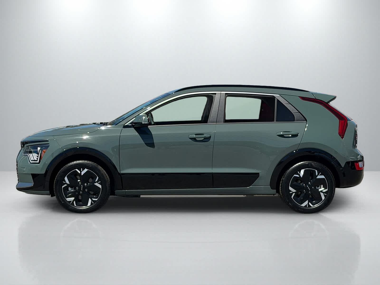 Used 2025 Kia Niro Wind with VIN KNDCR3L12S5145118 for sale in Las Vegas, NV