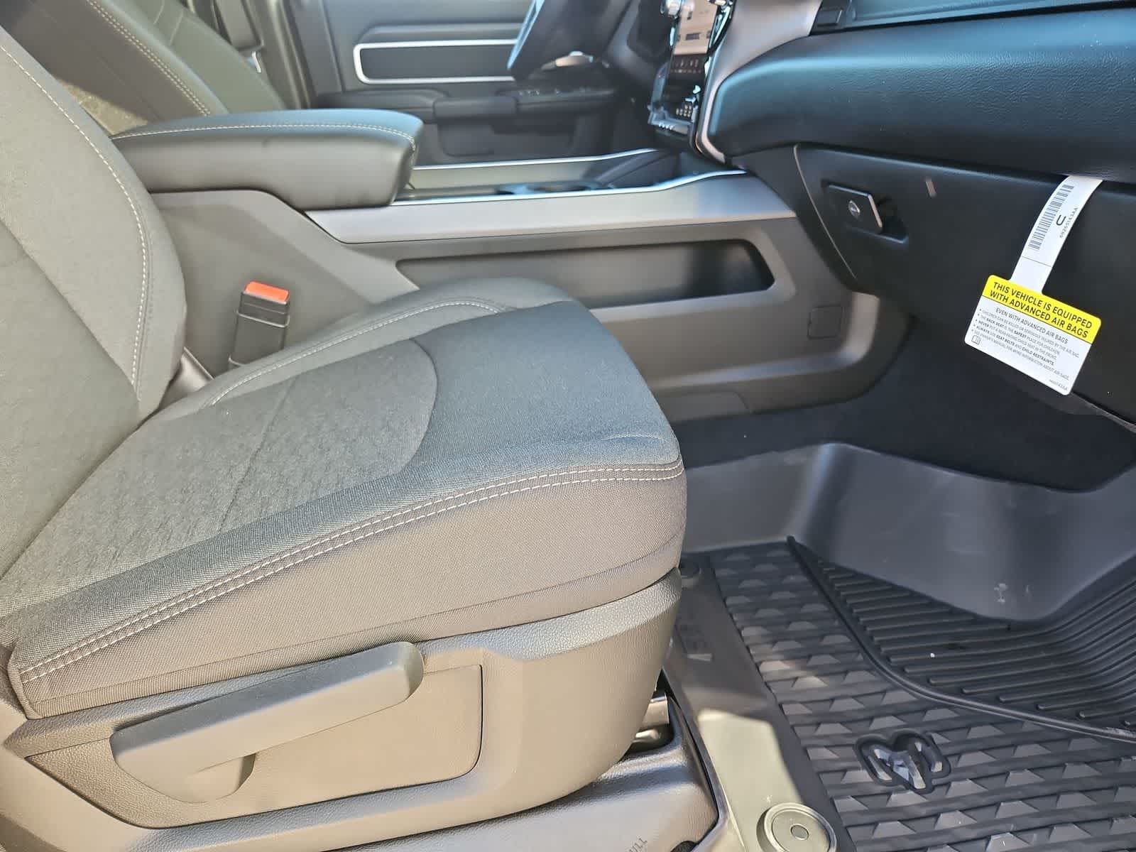 Thumbnail: 2026 RAM 3500 - 21