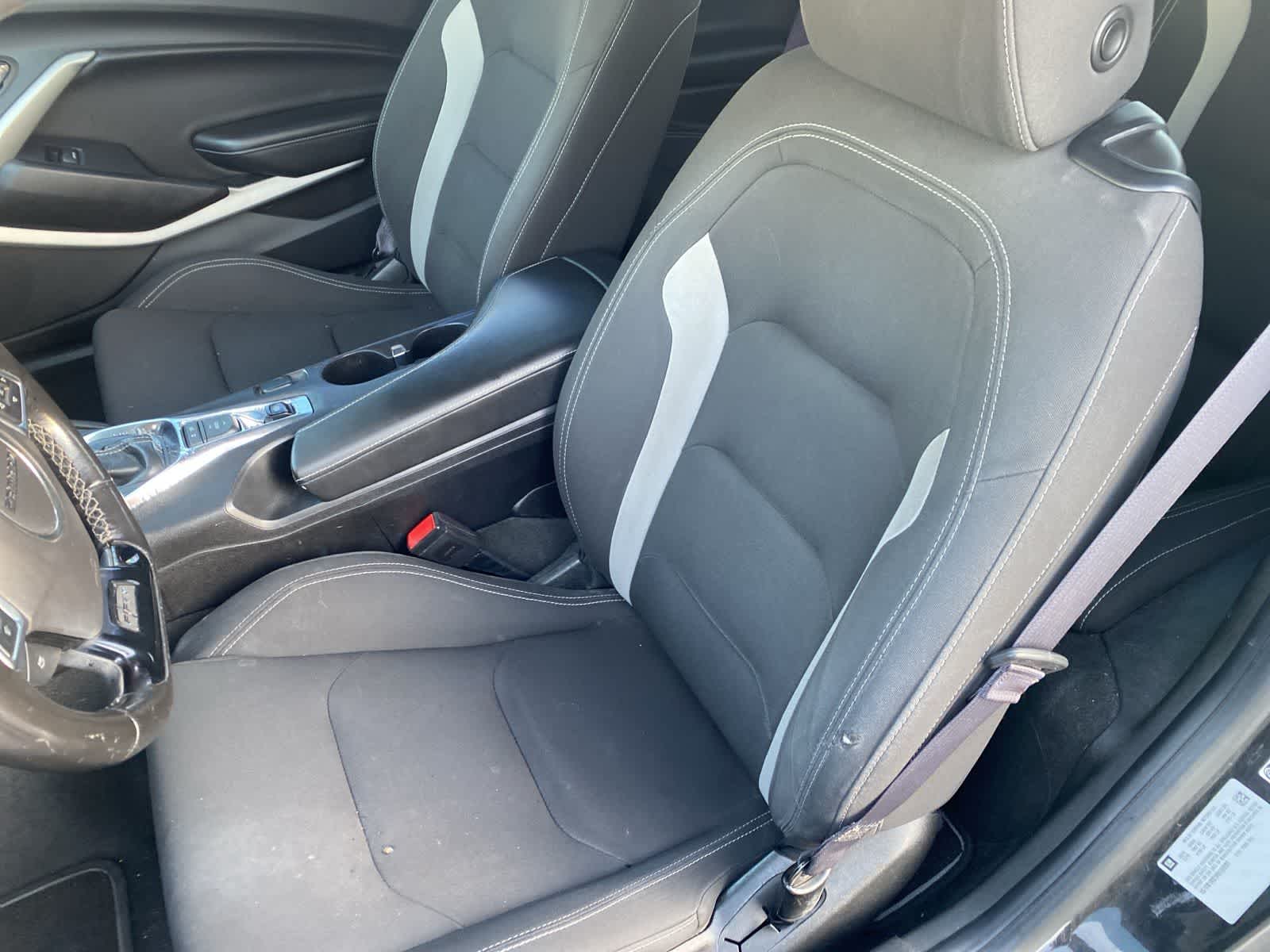 Thumbnail: 2017 Chevrolet Camaro - 12