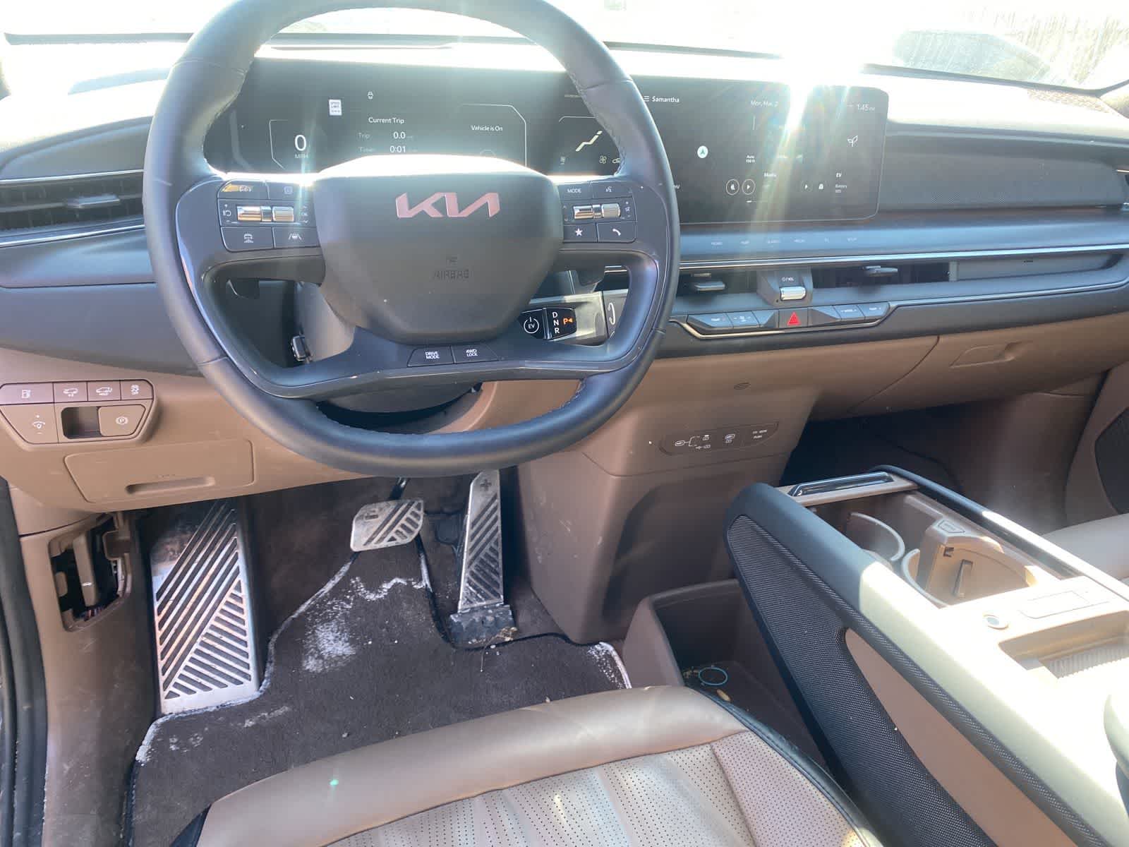 Thumbnail: 2024 Kia EV9 - 11