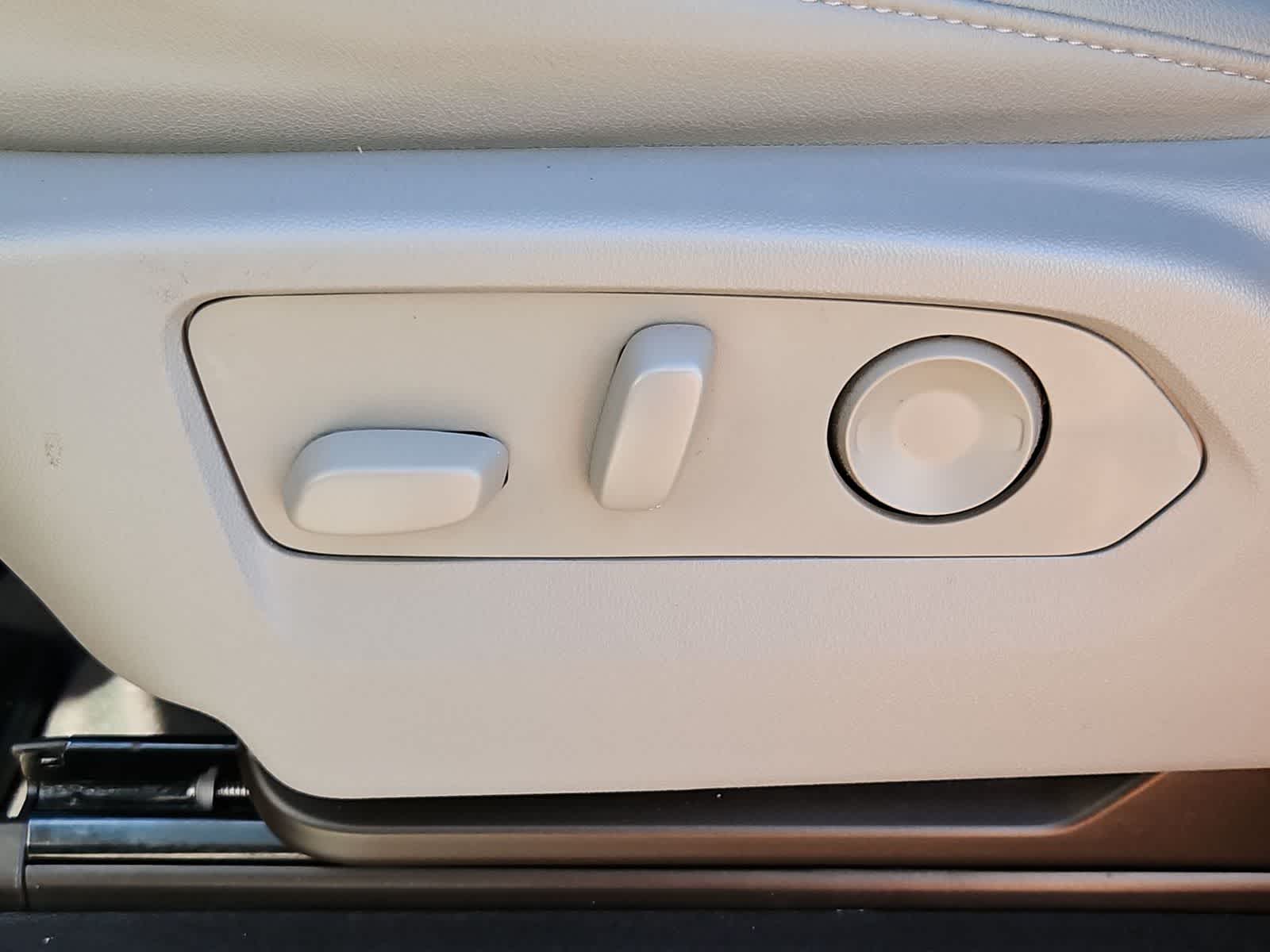 Thumbnail: 2024 GMC Sierra 1500 - 18