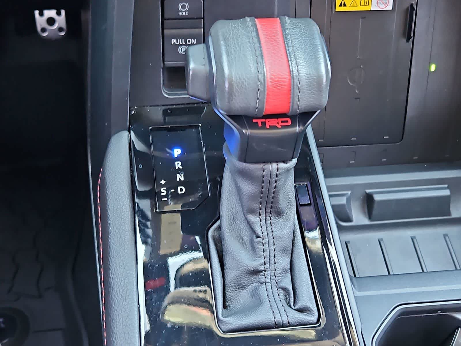 Thumbnail: 2022 Toyota Tundra - 31