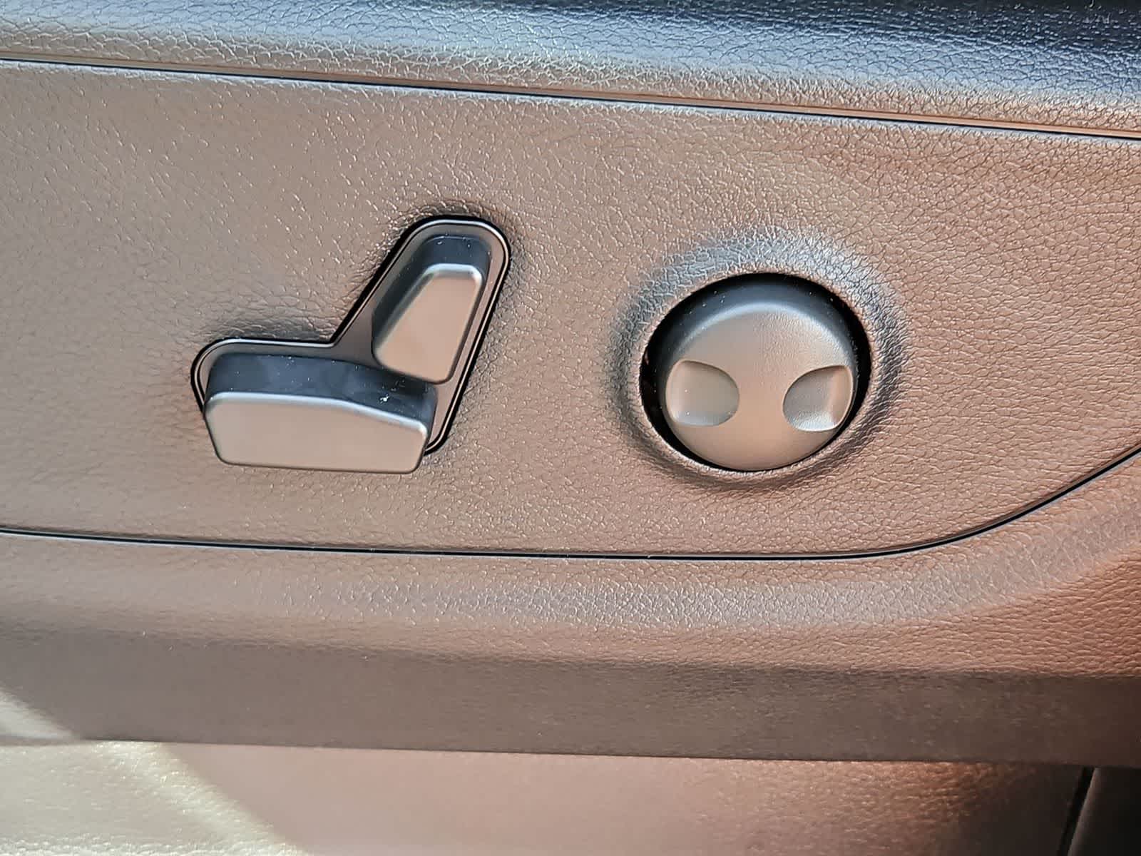 Thumbnail: 2026 RAM 1500 - 17