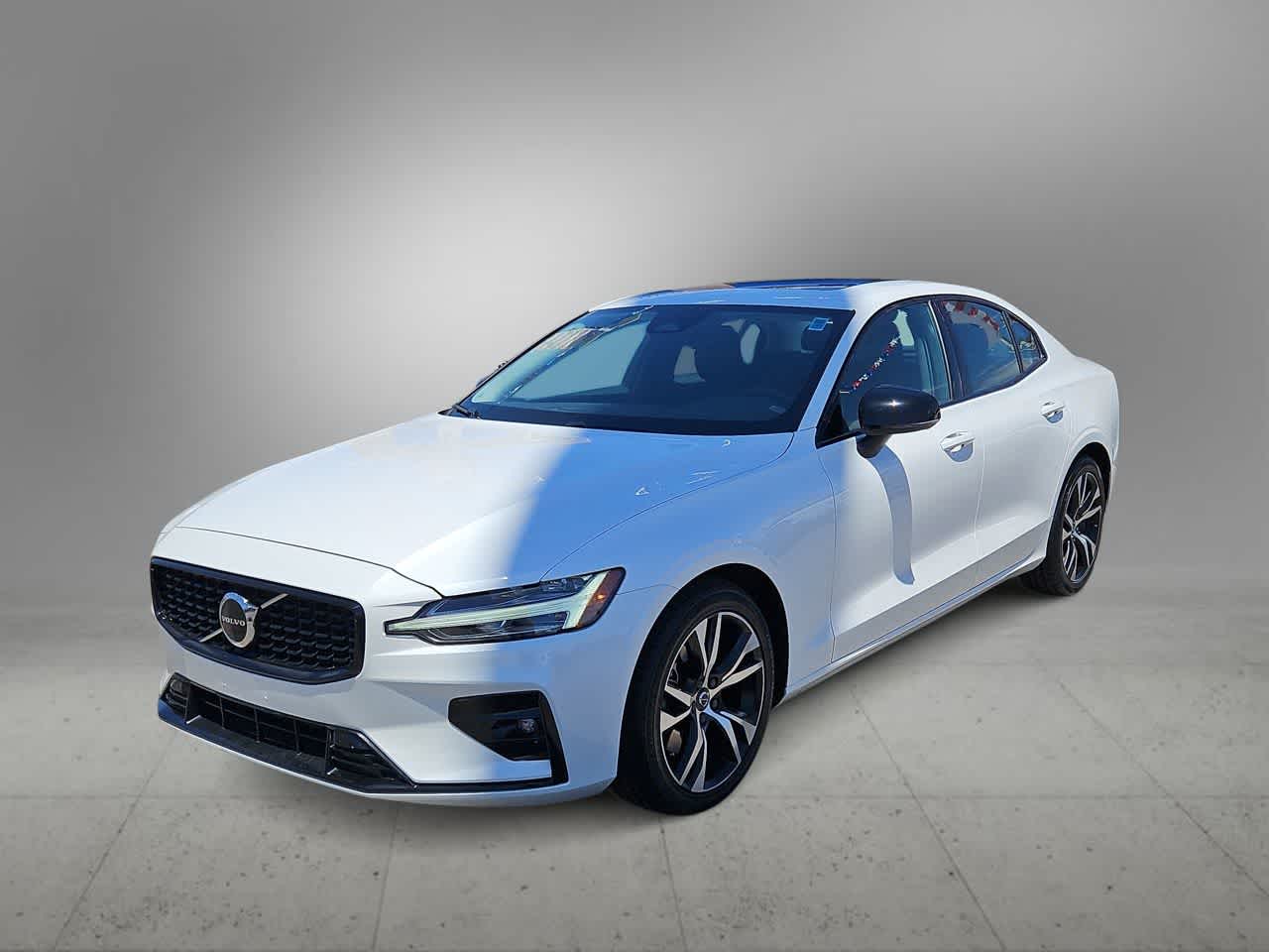 Thumbnail: 2024 Volvo S60 - 5