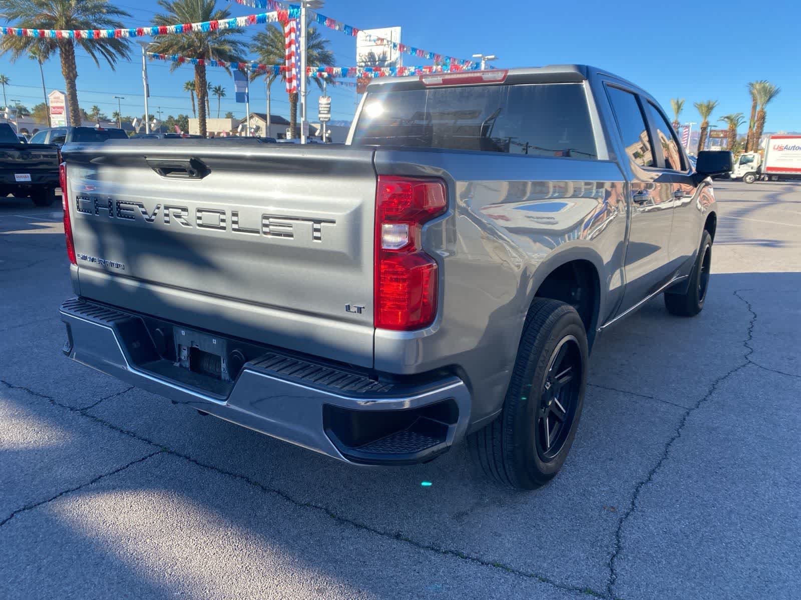 Thumbnail: 2020 Chevrolet Silverado 1500 - 6