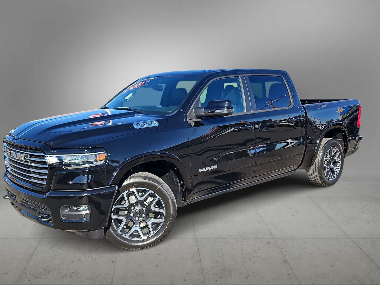 2026 RAM Ram 1500 Pickup Laramie's photo