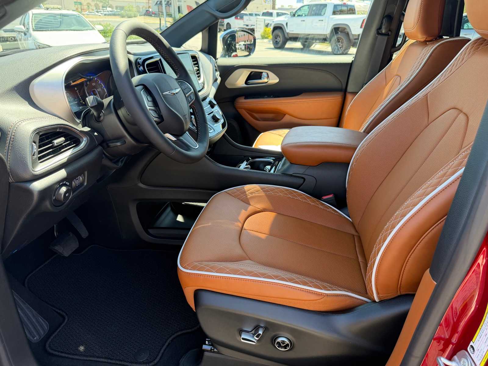 Thumbnail: 2026 Chrysler Pacifica - 29