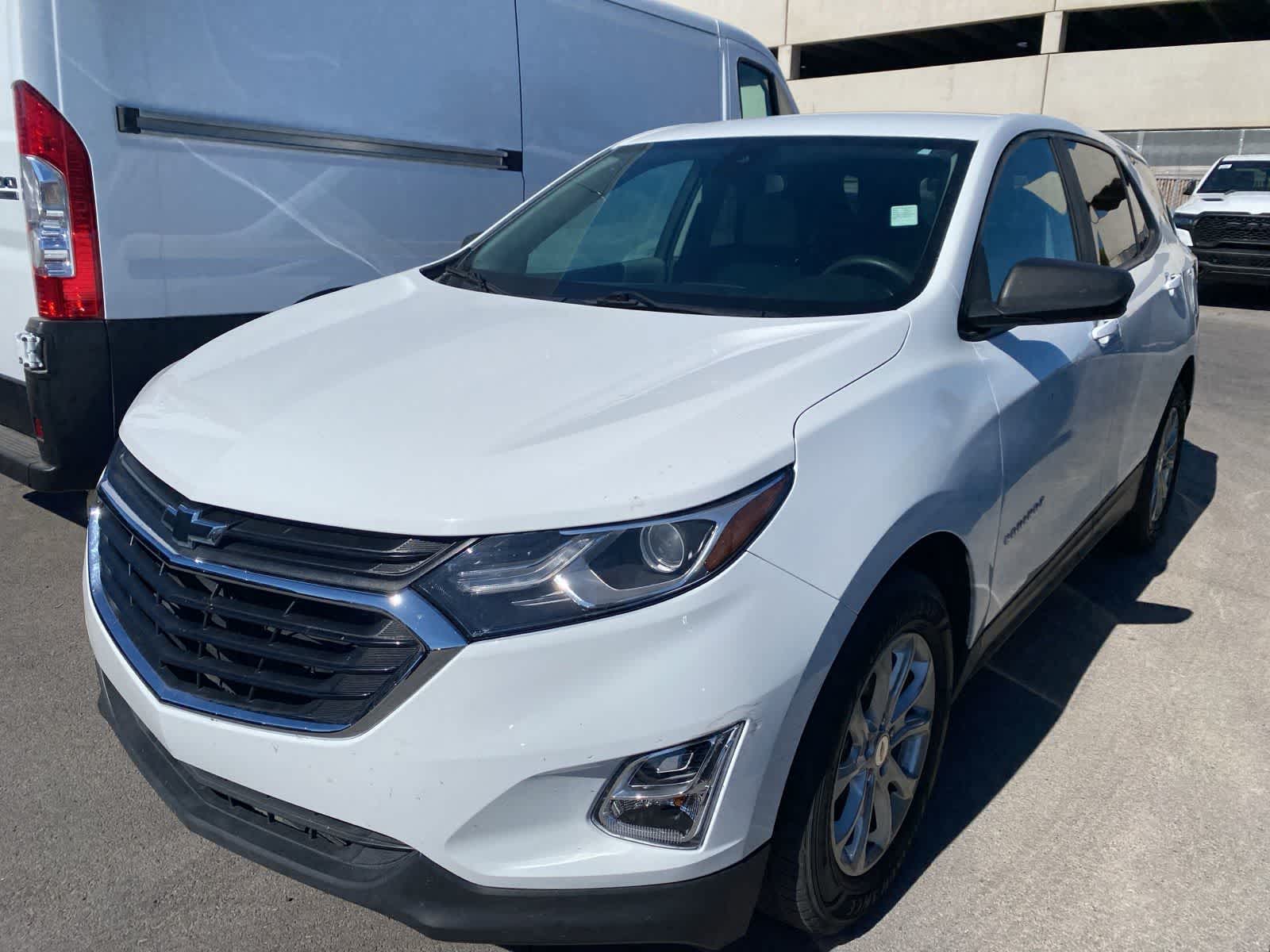 2021 Chevrolet Equinox LS's photo