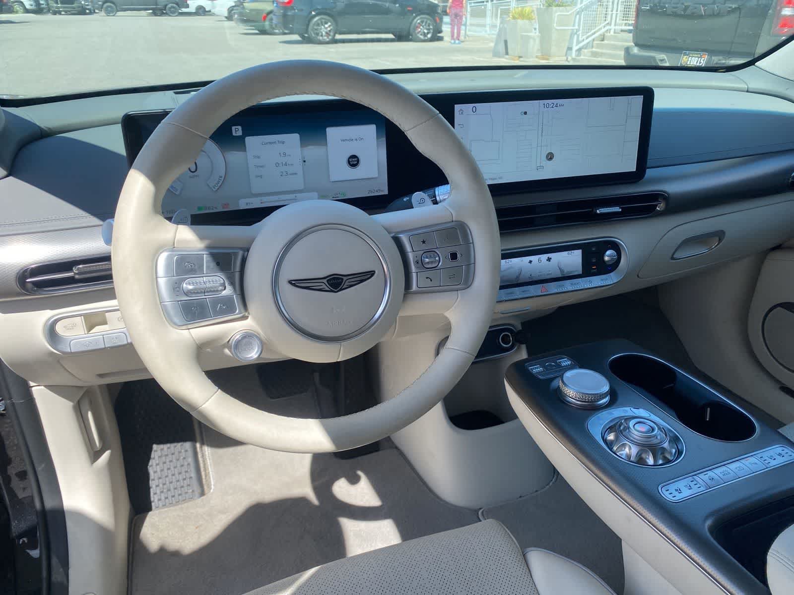 Thumbnail: 2023 Genesis GV60 - 11