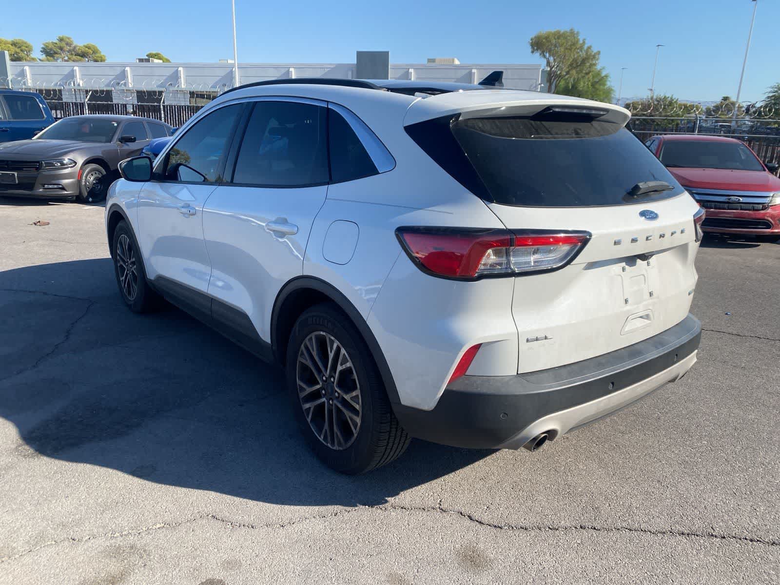 Thumbnail: 2020 Ford Escape - 8
