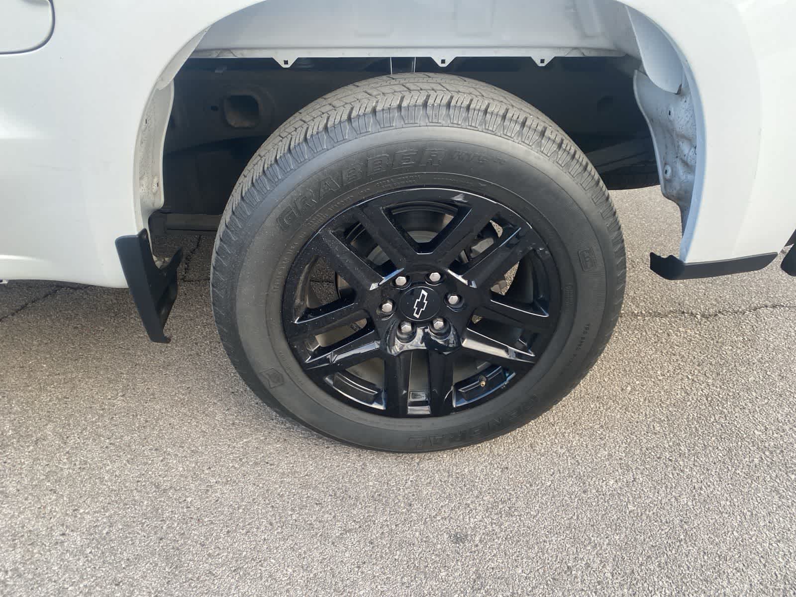 Thumbnail: 2022 Chevrolet Silverado 1500 - 12