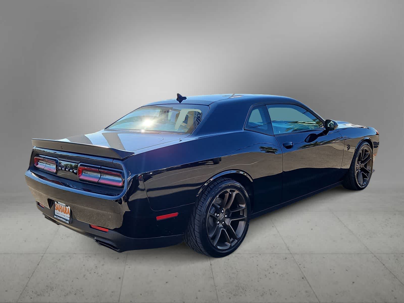 Thumbnail: 2023 Dodge Challenger - 9