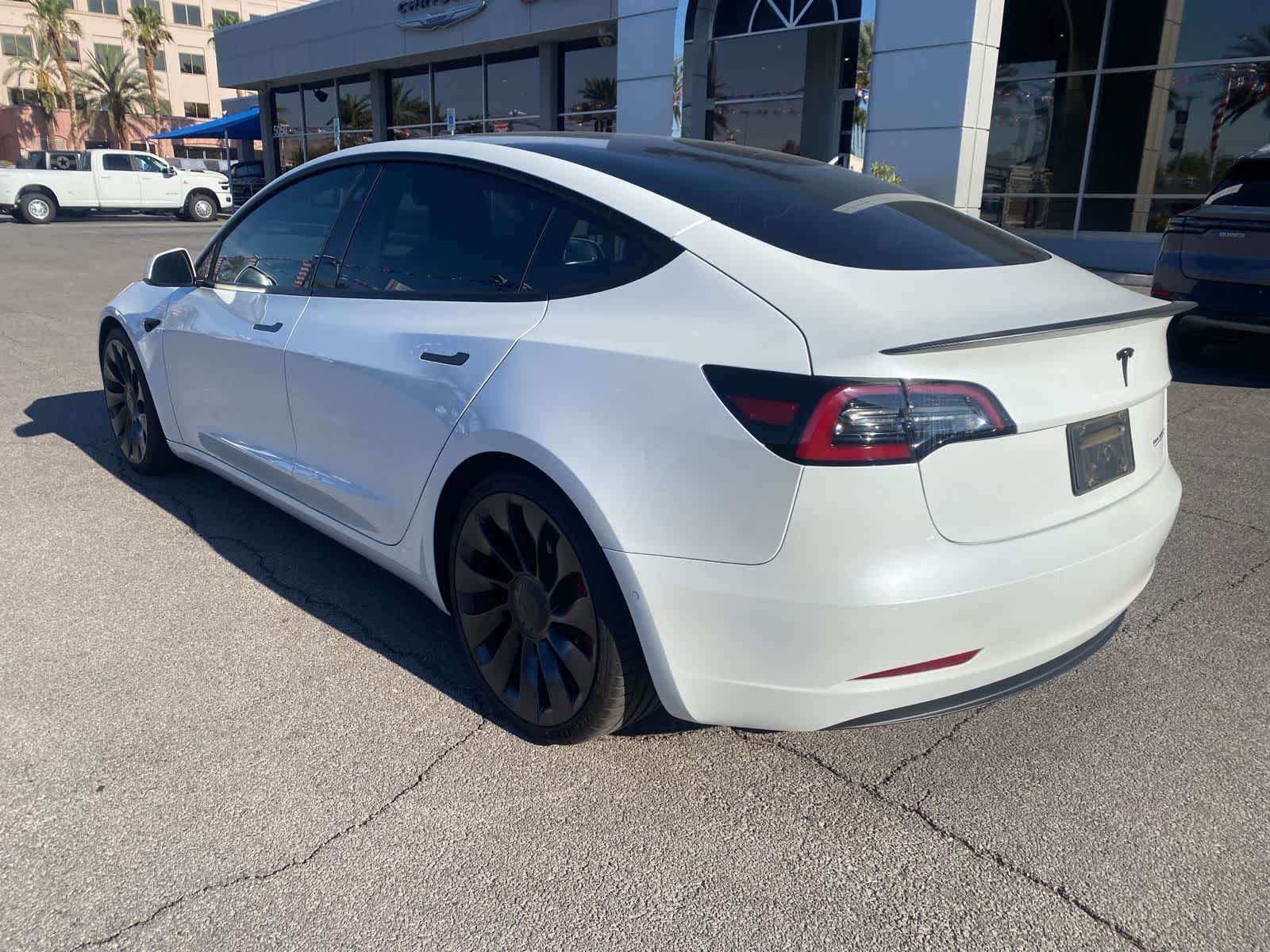 Thumbnail: 2022 Tesla Model 3 - 8