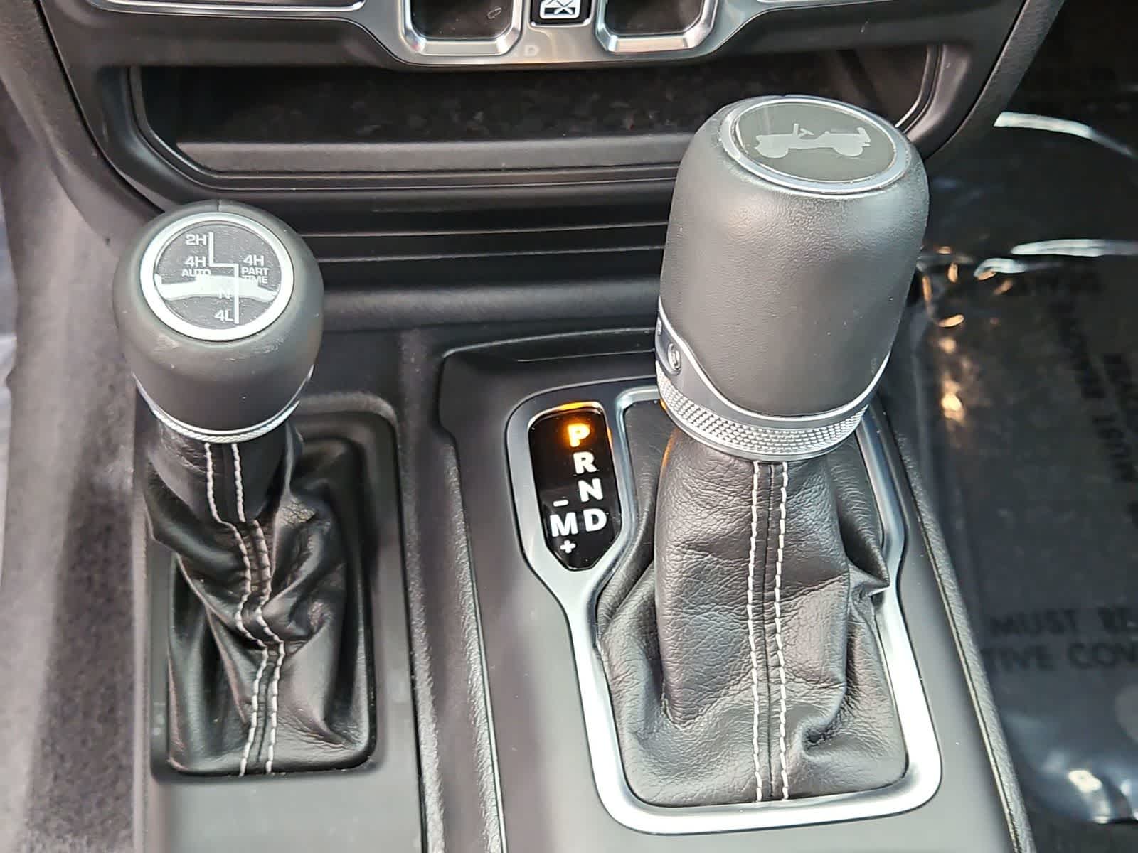 Thumbnail: 2023 Jeep Wrangler - 31