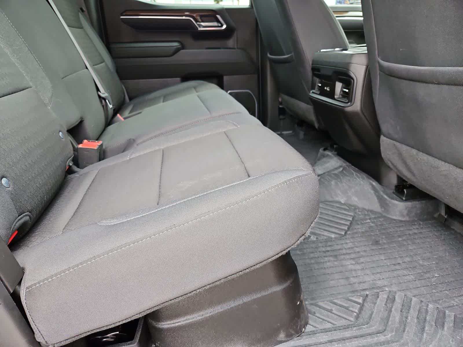 Thumbnail: 2023 Chevrolet Silverado 1500 - 21