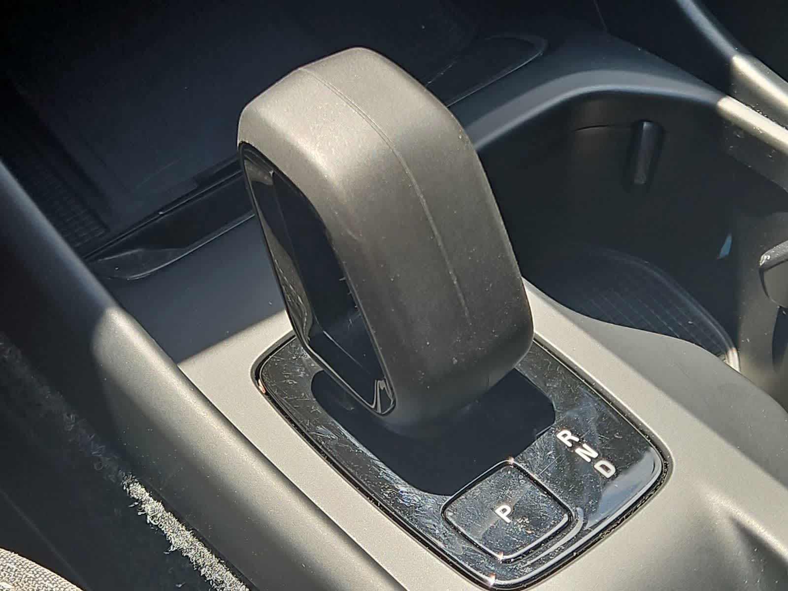 Thumbnail: 2024 Volvo XC40 - 31