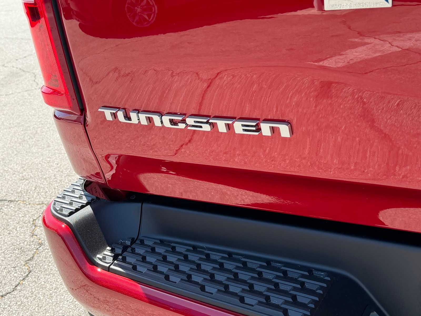 Thumbnail: 2026 RAM 1500 - 32
