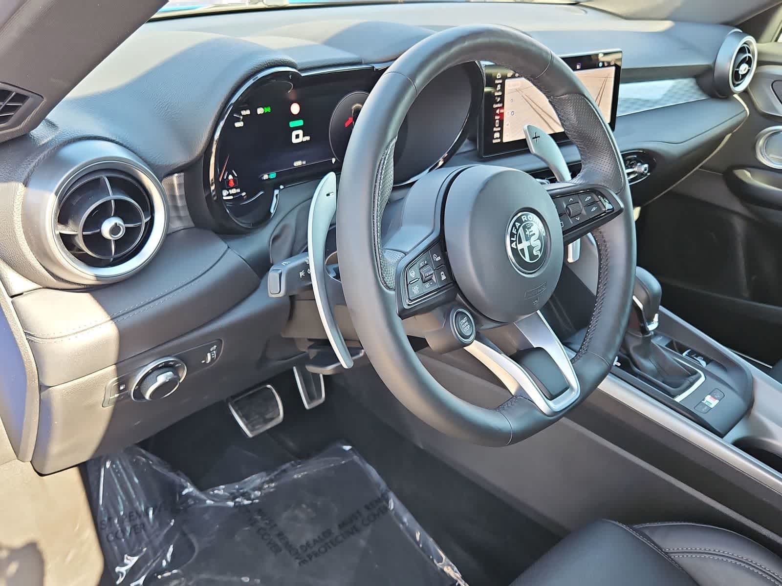 Thumbnail: 2024 Alfa Romeo Tonale - 11